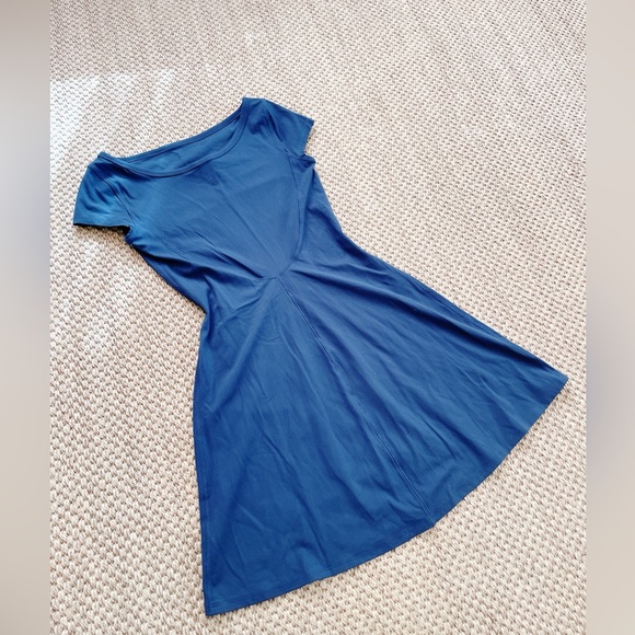 lululemon athletica Dresses & Skirts - NWOT Lululemon all aligned ribbed mini dress mini dress 6 women’s